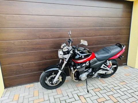 Suzuki GSX 1400